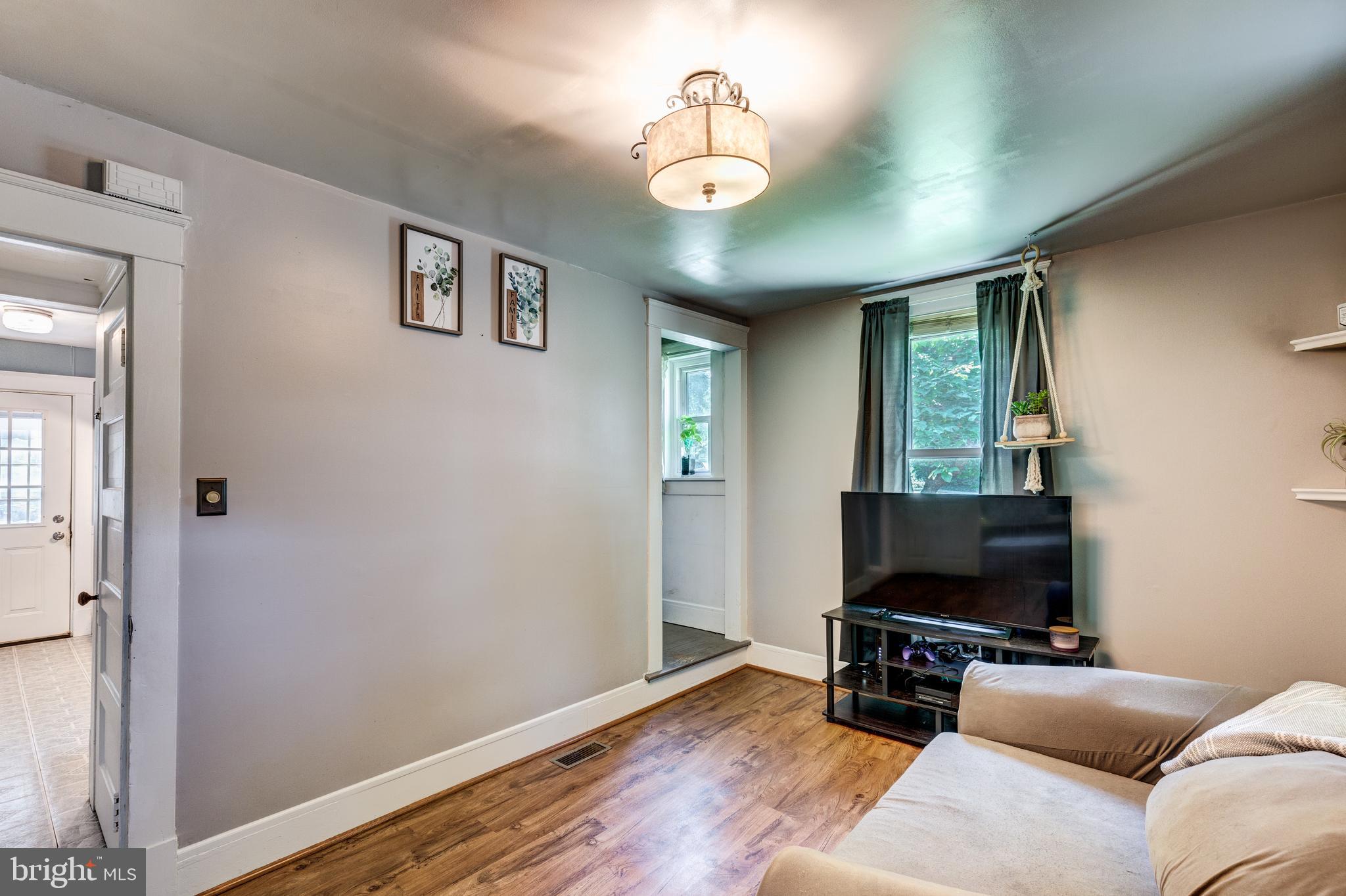 460 Beck Mill Road Hanover, PA 17331 - Photo 5 of 42