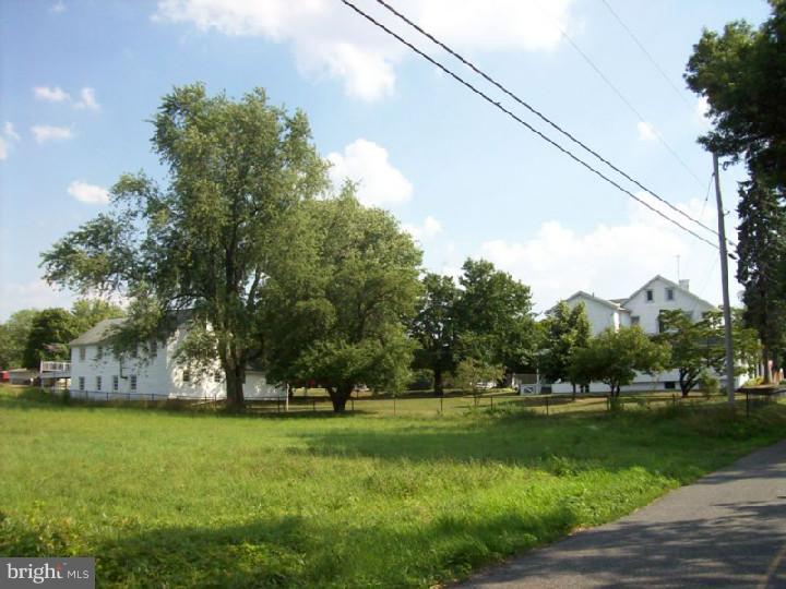 105 Henry Road Barto, PA 19504 - Photo 24 of 25 Gallery Image 24