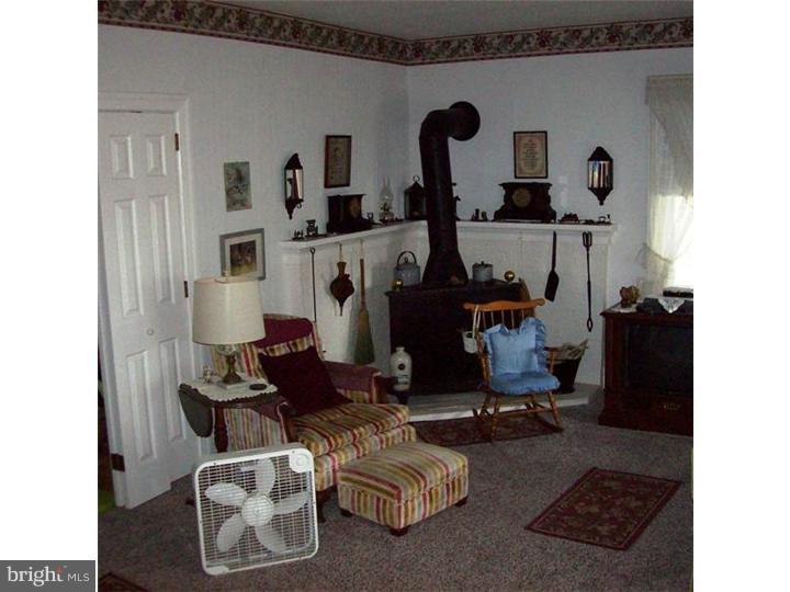 105 Henry Road Barto, PA 19504 - Photo 7 of 25 Gallery Image 7