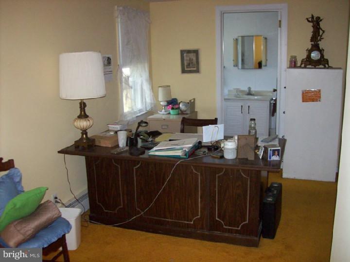 105 Henry Road Barto, PA 19504 - Photo 9 of 25 Gallery Image 9