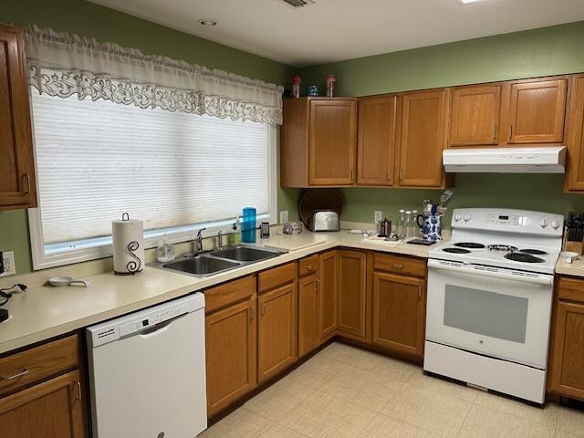 18 Elm Street Rouses Point, NY 12979 - Photo 2 of 14 Gallery Image 2