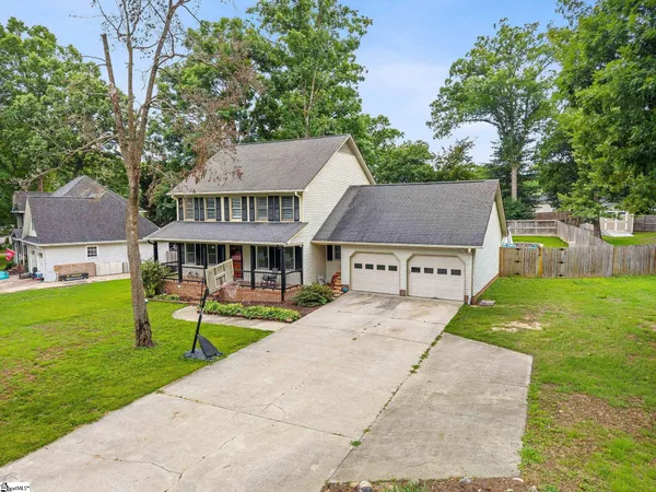 $410,000 | 215 Bendingwood Circle, Taylors, SC 29687
