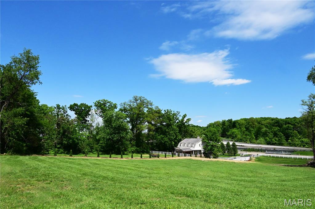 63 South Woods Mill Road Chesterfield, MO 63017 - Photo 1 of 19