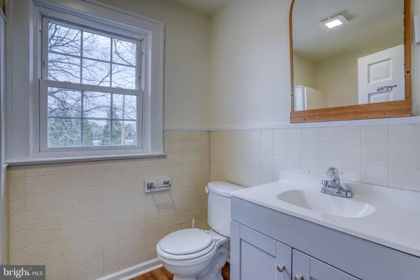 $1,700 | 1031 South Dupont Boulevard, Smyrna, DE 19977