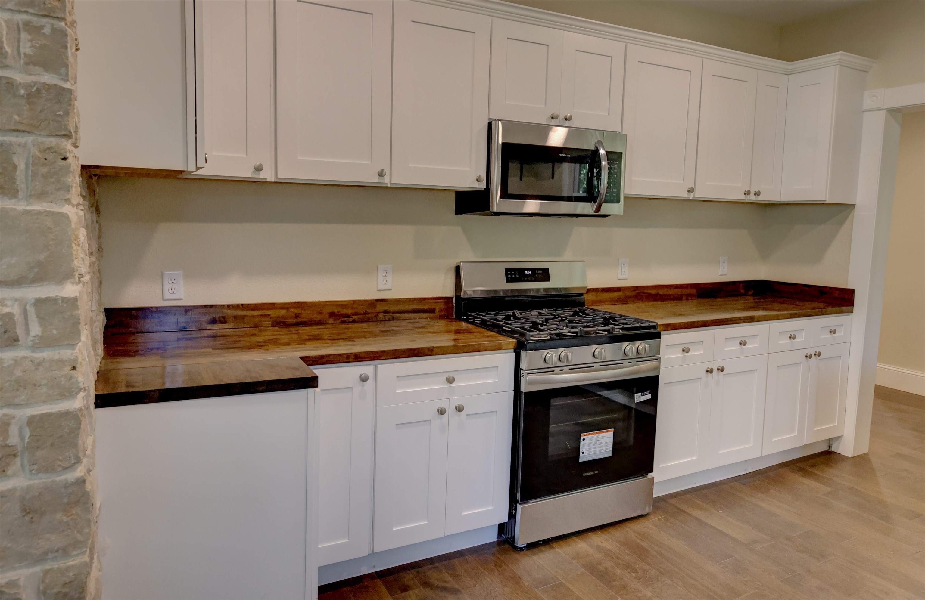 343 Lincoln Avenue Rio, WI 53960 - Photo 20 of 35 Gallery Image 20