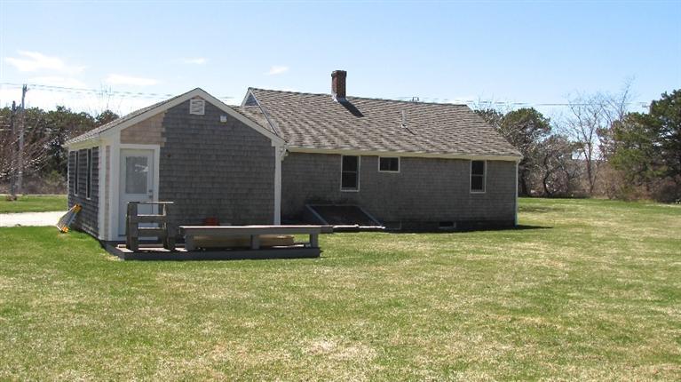 121 Shore Road, Unit 9 Truro, MA 02666 - Photo 8 of 11 Additional Photo