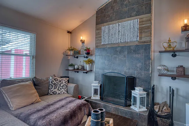 $219,900 | 501 Gun Powder Lane, Evansville, IN 47711