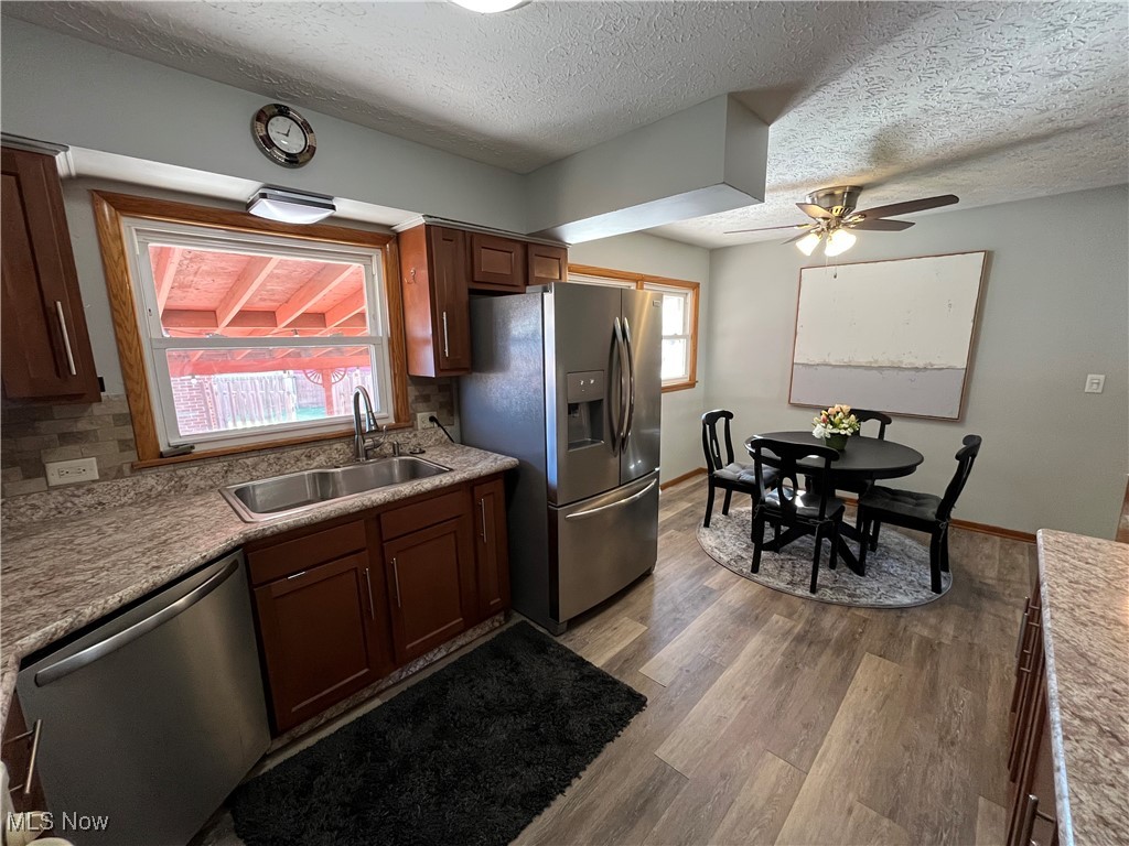 591 Ingalls Road Akron, OH 44312 - Photo 9 of 34 Stainless Steel Appliances