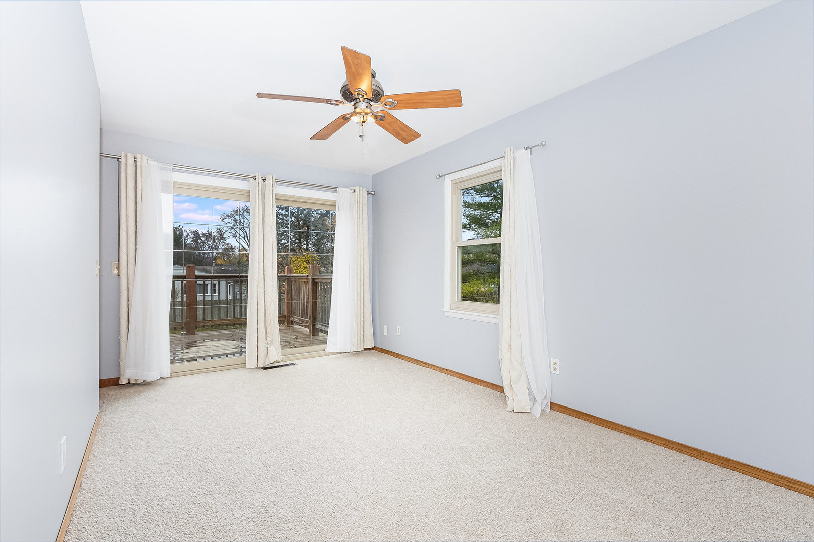 36 Field Point Road Montgomery, IL 60538 - Photo 6 of 28 a view of an empty room with a window