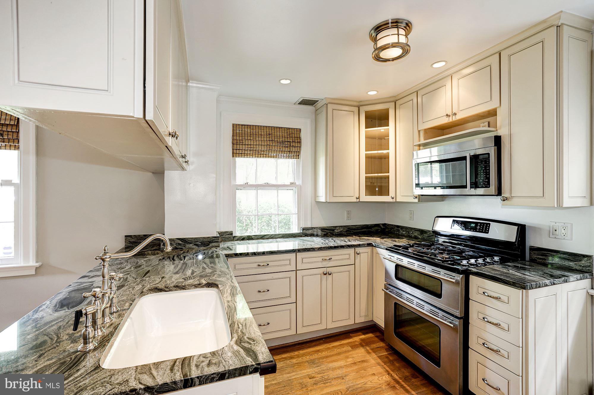 4350 River Road Northwest Washington, DC 20016 - Photo 5 of 15