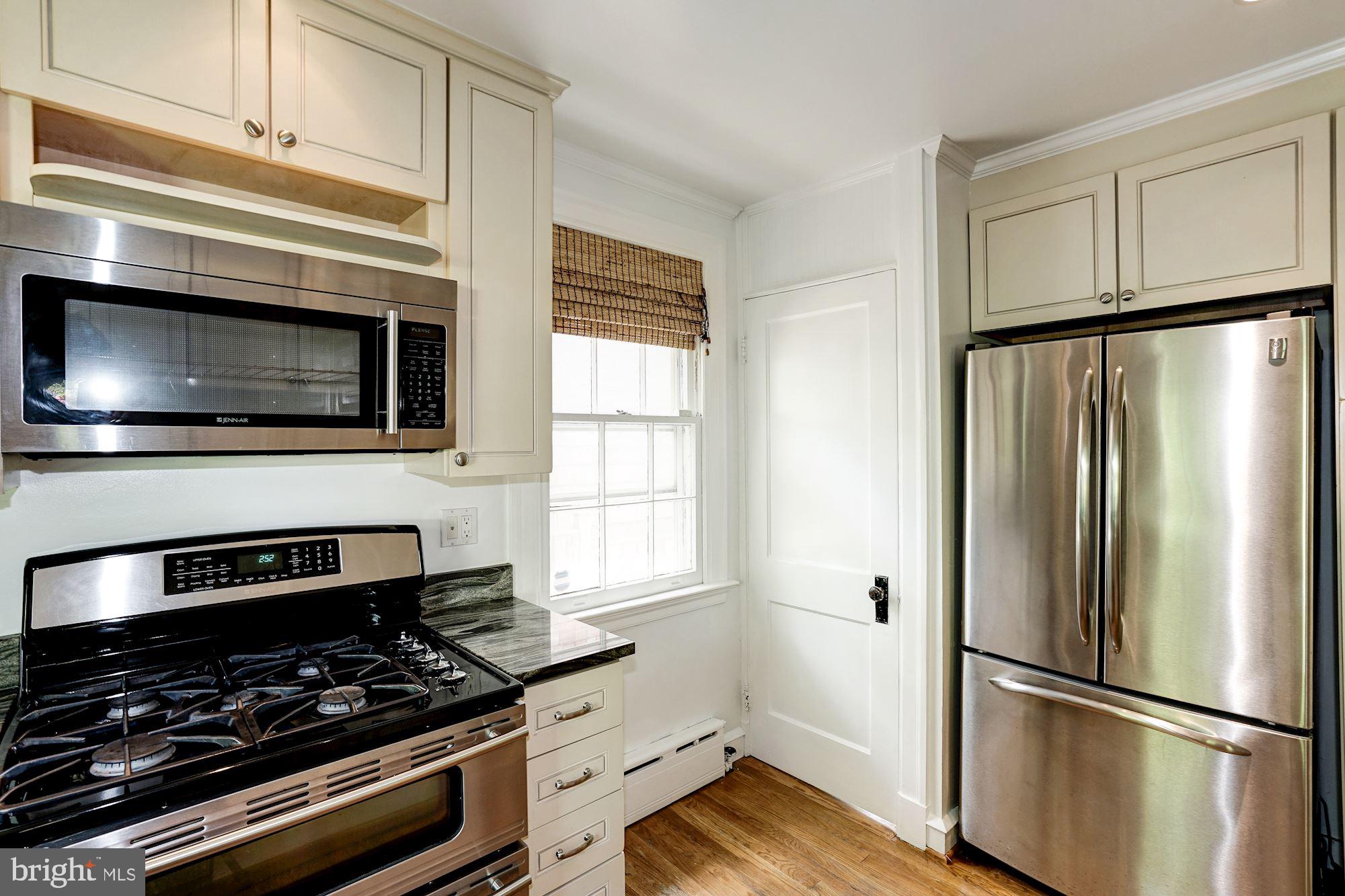 4350 River Road Northwest Washington, DC 20016 - Photo 6 of 15