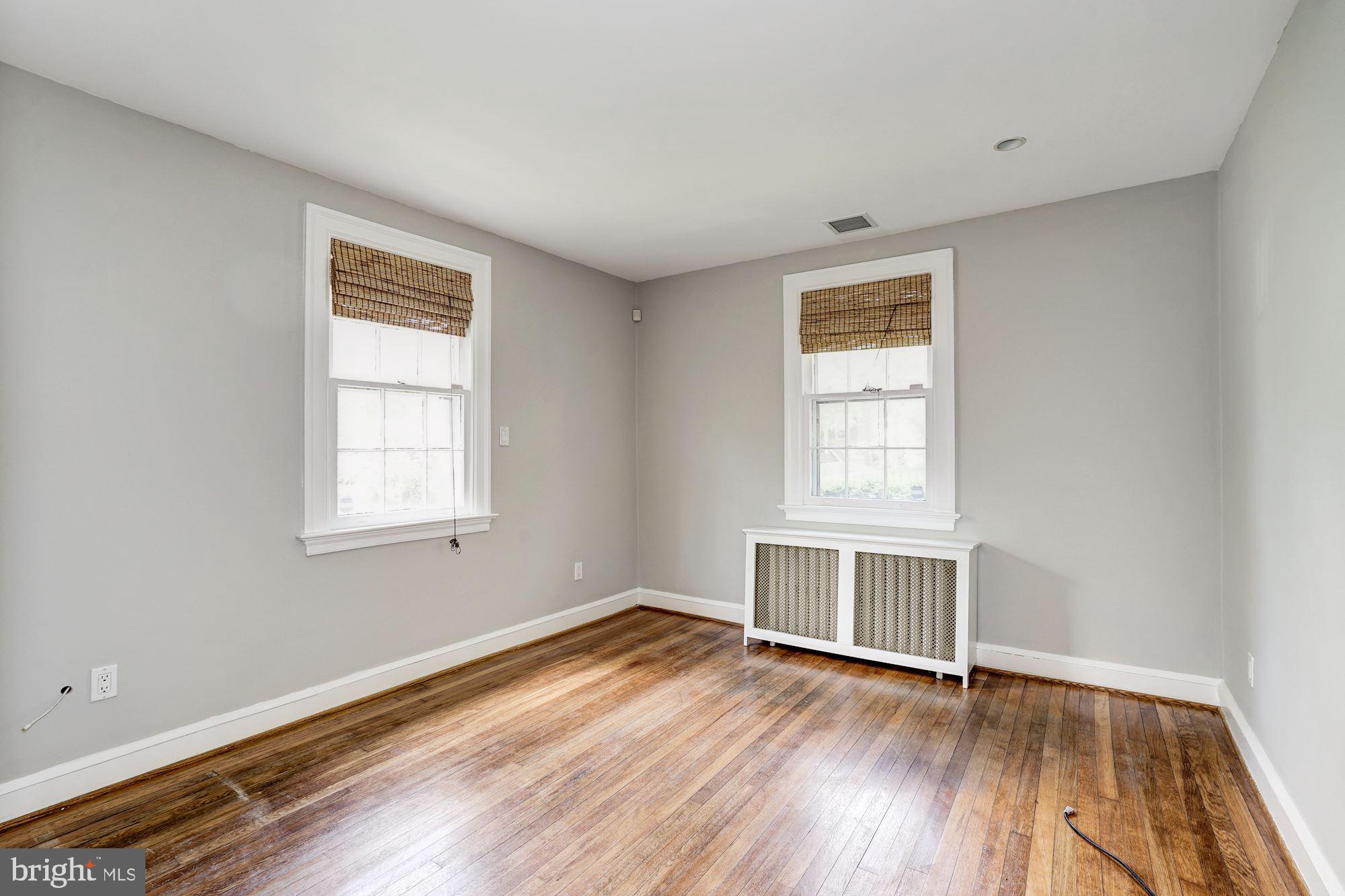 4350 River Road Northwest Washington, DC 20016 - Photo 7 of 15