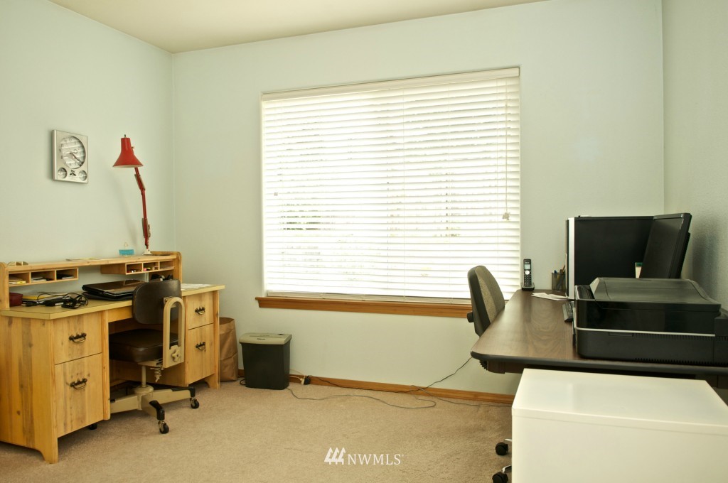 4516 Ruddell Road Southeast Lacey, WA 98503 - Photo 16 of 24 Gallery Image 16