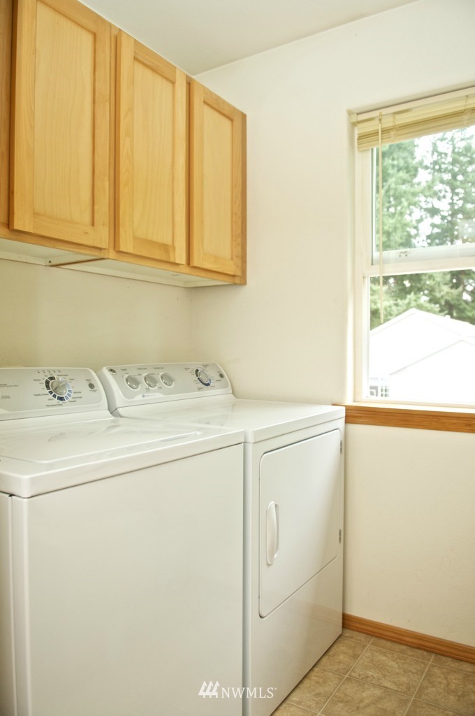 4516 Ruddell Road Southeast Lacey, WA 98503 - Photo 18 of 24 Gallery Image 18