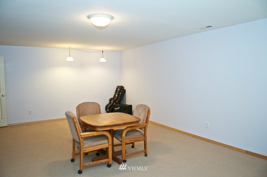 4516 Ruddell Road Southeast Lacey, WA 98503 - Photo 19 of 24 Gallery Image 19