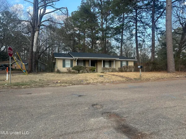 $79,000 | 1156 Garden Park Drive, Jackson, MS 39204
