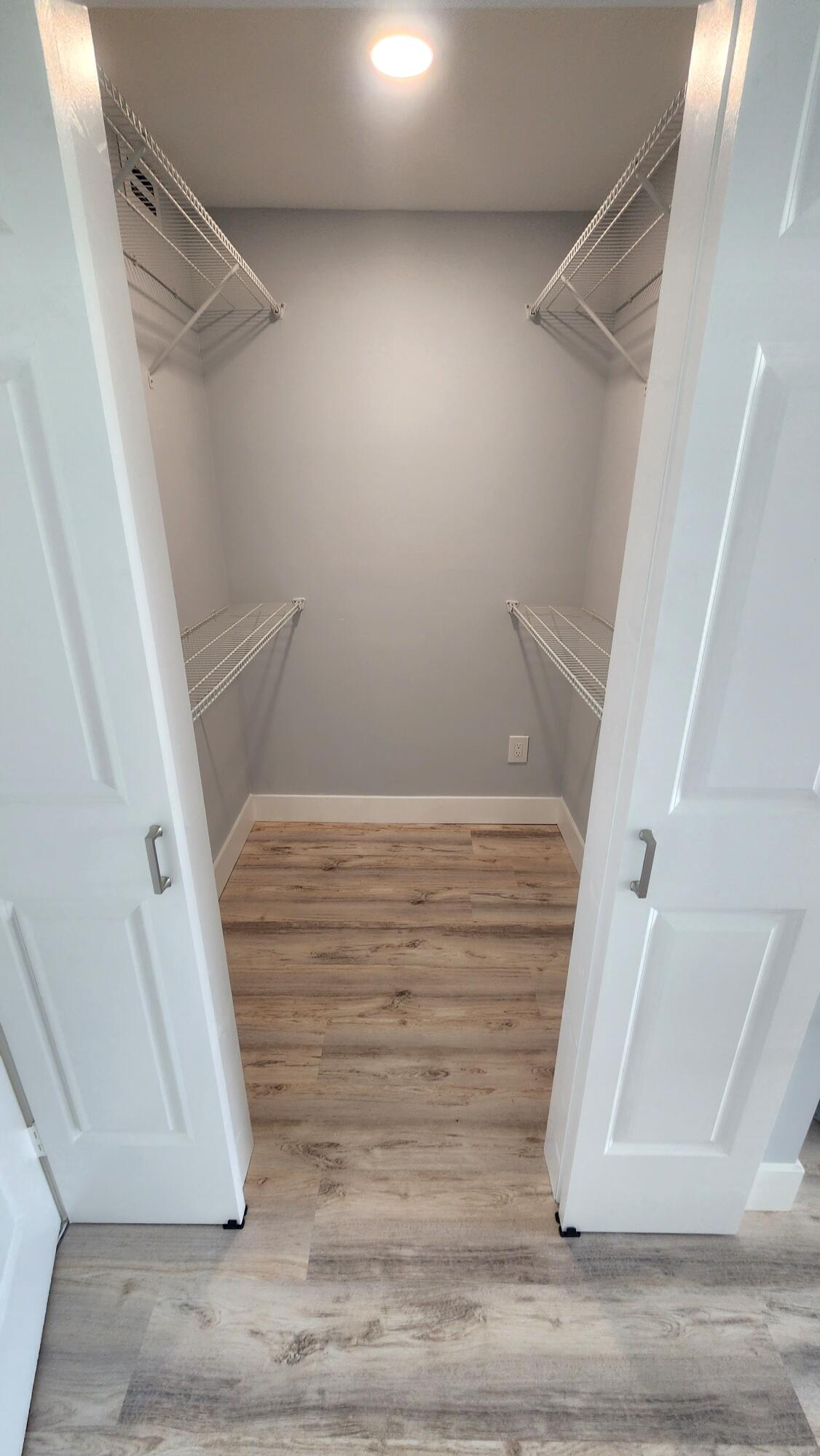 755 Dotterel Road, Unit 1401 Delray Beach, FL 33444 - Photo 16 of 44 walk in closet