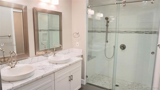 $1,100,000 | 1226 South Alhambra Circle, Coral Gables, FL 33146