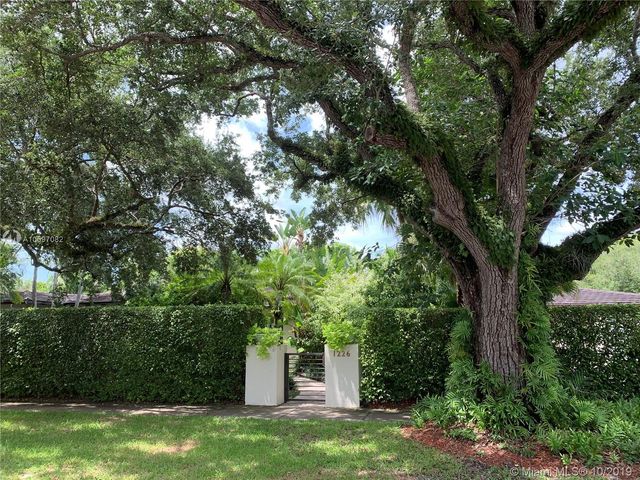 $1,100,000 | 1226 South Alhambra Circle, Coral Gables, FL 33146
