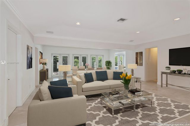 $1,100,000 | 1226 South Alhambra Circle, Coral Gables, FL 33146