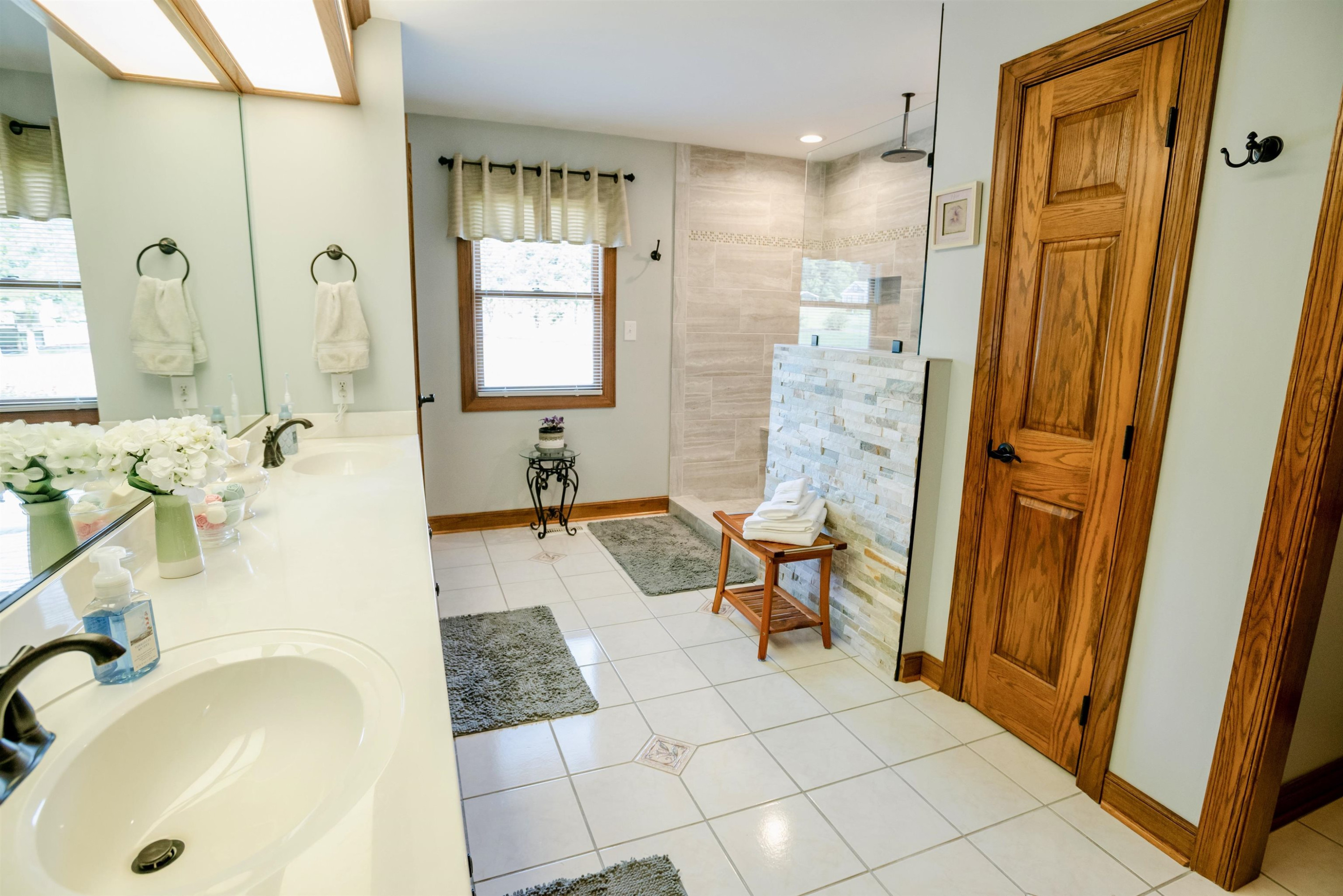 441 Zacks Mill Road Benson, NC 27504 - Photo 21 of 69 Main Bath