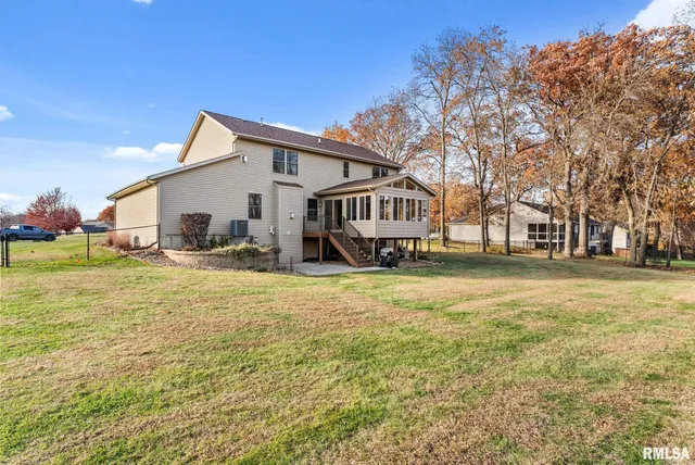 $499,900 | 9933 123rd Street, Davenport, IA 52804