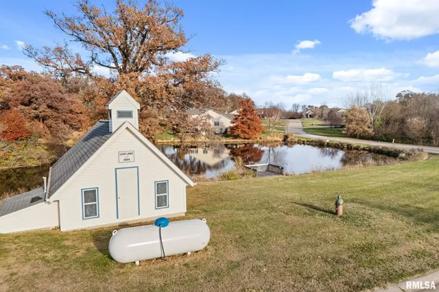 $499,900 | 9933 123rd Street, Davenport, IA 52804