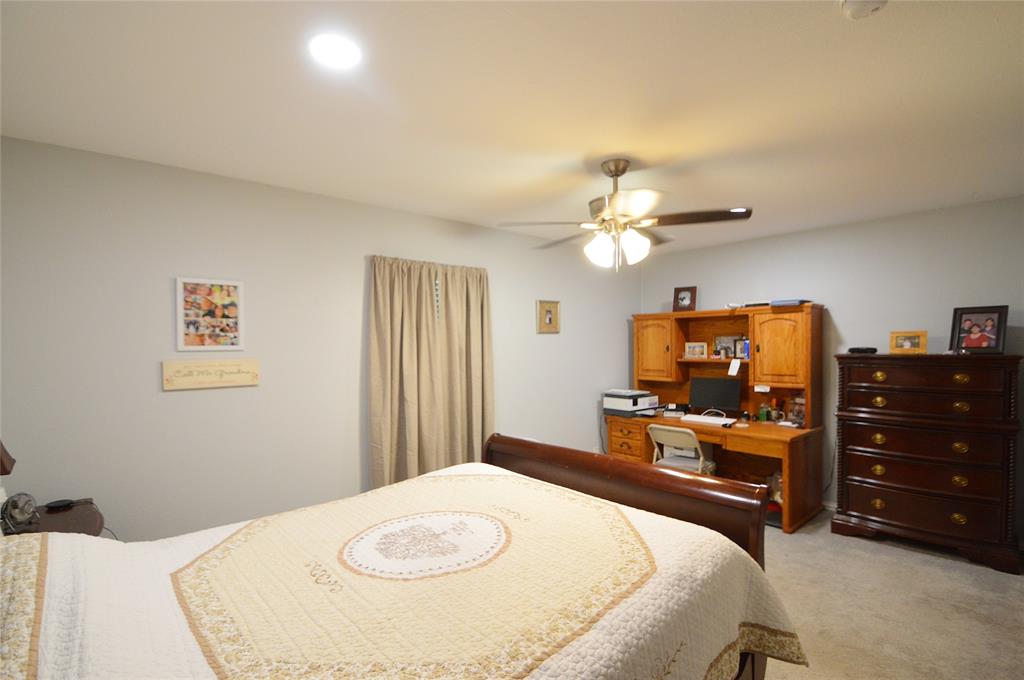 4881 White Rock Road Lone Oak, TX 75453 - Photo 15 of 33