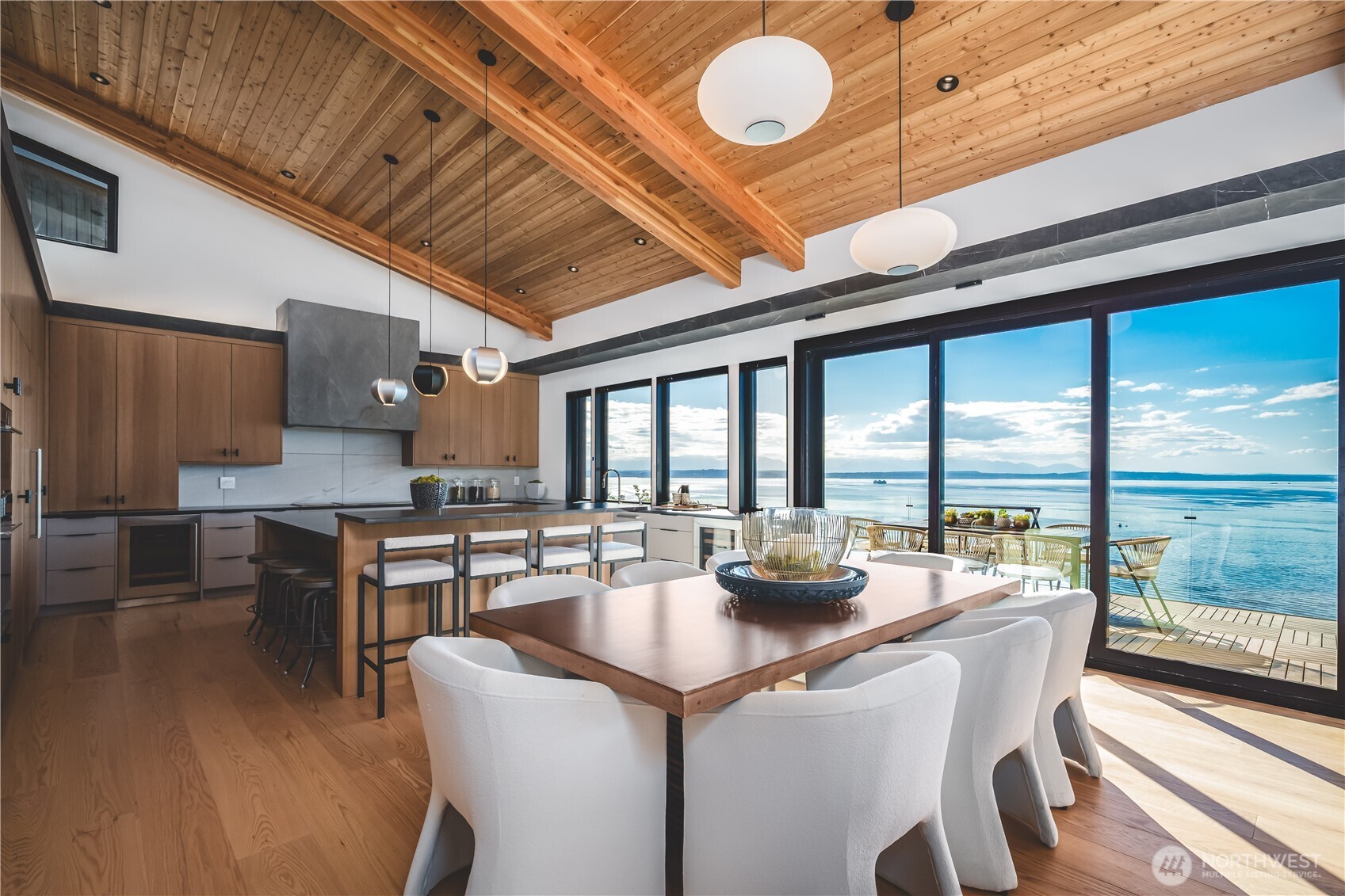 1017 California Lane Southwest Seattle, WA 98116 - Photo 5 of 40