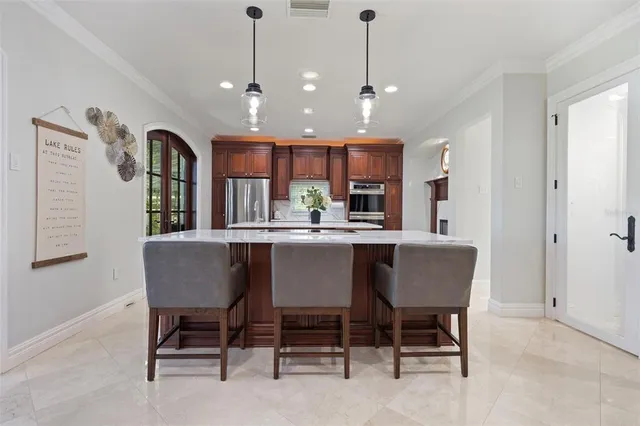 $1,350,000 | 1006 Lake Cooper Drive, Lutz, FL 33548