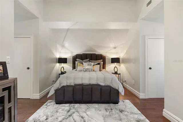 $1,350,000 | 1006 Lake Cooper Drive, Lutz, FL 33548