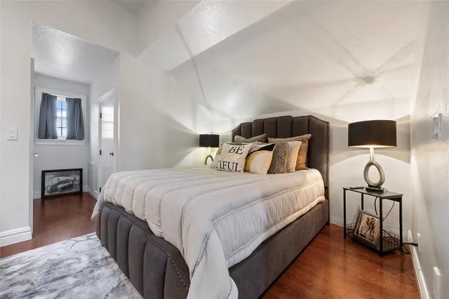 $1,350,000 | 1006 Lake Cooper Drive, Lutz, FL 33548