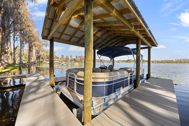 $1,350,000 | 1006 Lake Cooper Drive, Lutz, FL 33548