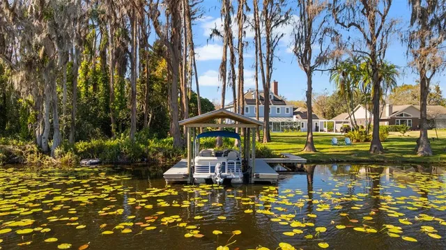 $1,350,000 | 1006 Lake Cooper Drive, Lutz, FL 33548