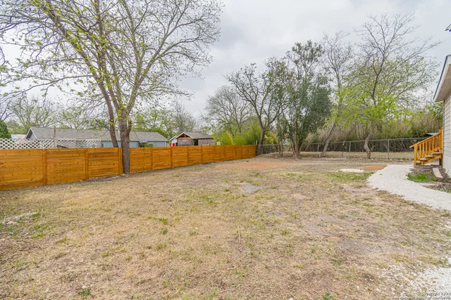 $1,700 | 324 Bargas Street, San Antonio, TX 78210