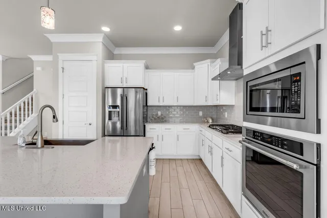 $860,000 | 119 Jefferson Davis Avenue, Biloxi, MS 39530