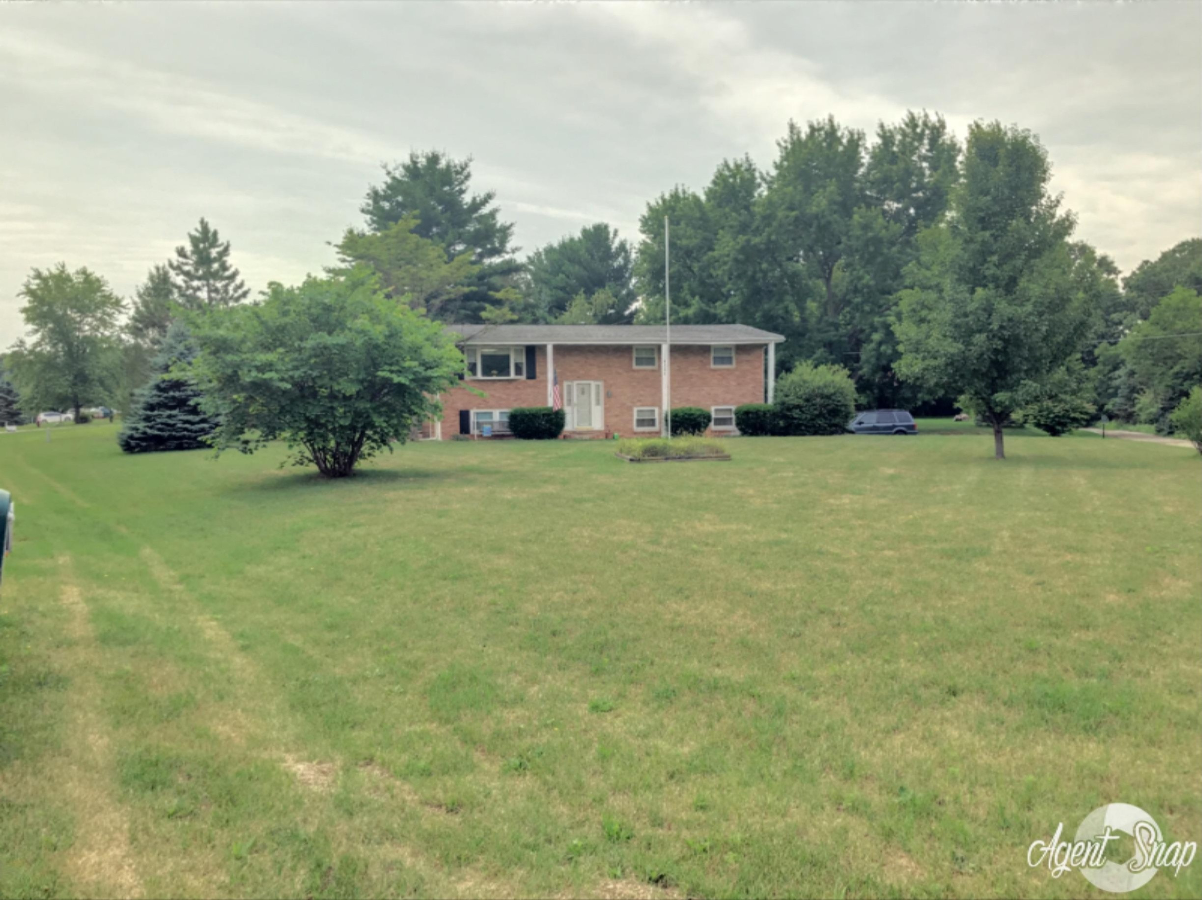 4325 East River Road Buchanan, MI 49107 - Photo 3 of 25 Outside 4