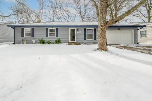$240,000 | 4596 Vista Drive, Bridgman, MI 49106