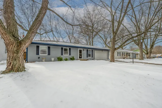 $235,000 | 4596 Vista Drive, Bridgman, MI 49106