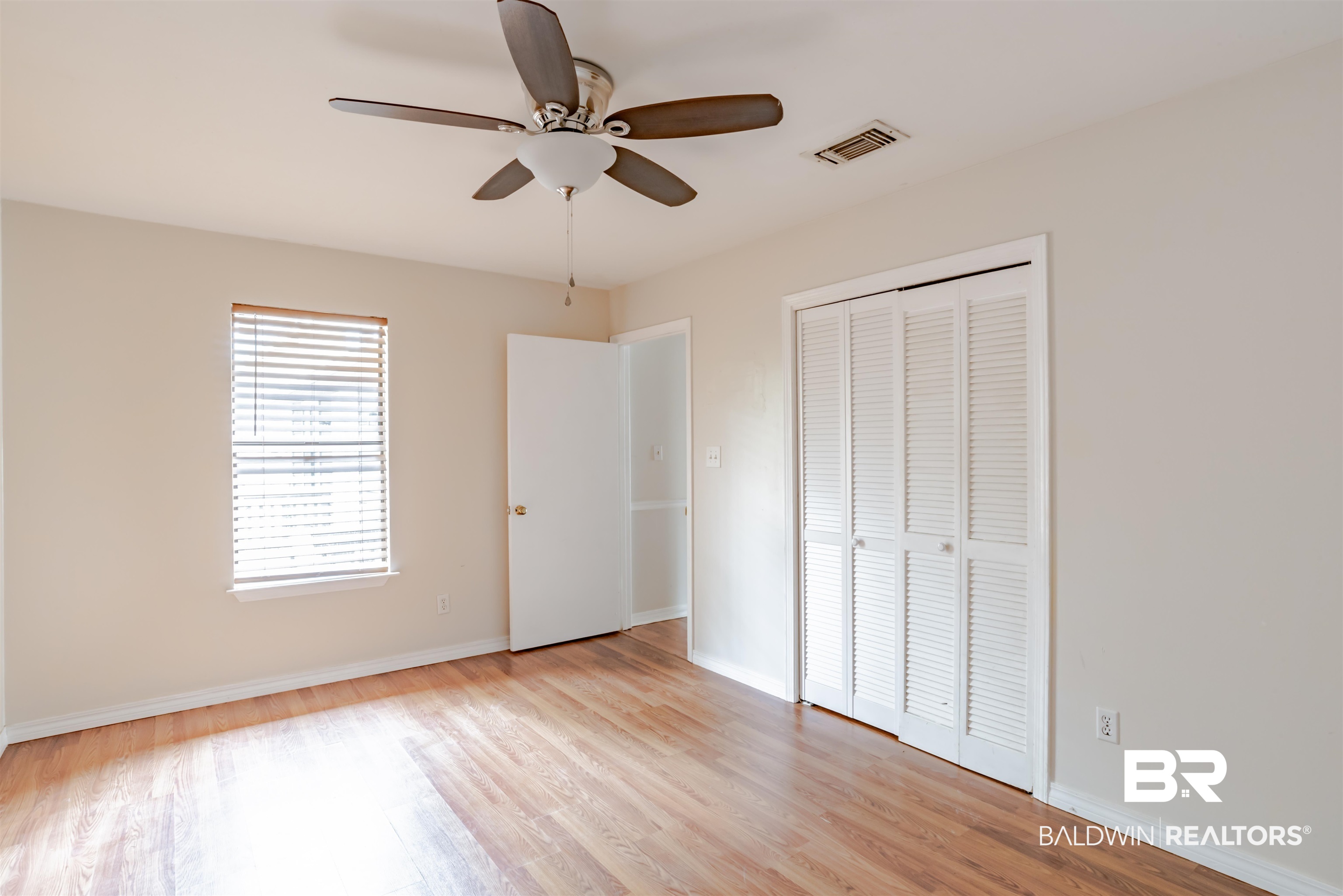131 Montclair Loop Daphne, AL 36526 - Photo 9 of 19 Gallery Image 9