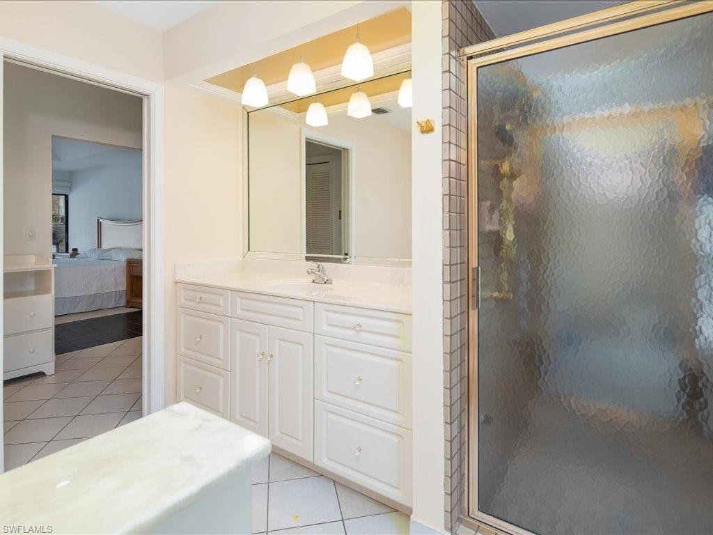 1910 Princess Court Naples, FL 34110 - Photo 10 of 21 Gallery Image 10