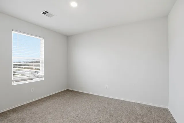 $325,000 | 427 Sickle Loop, Kyle, TX 78640