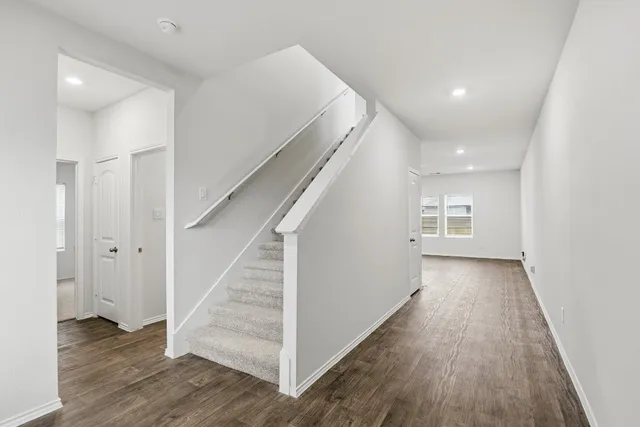 $325,000 | 427 Sickle Loop, Kyle, TX 78640