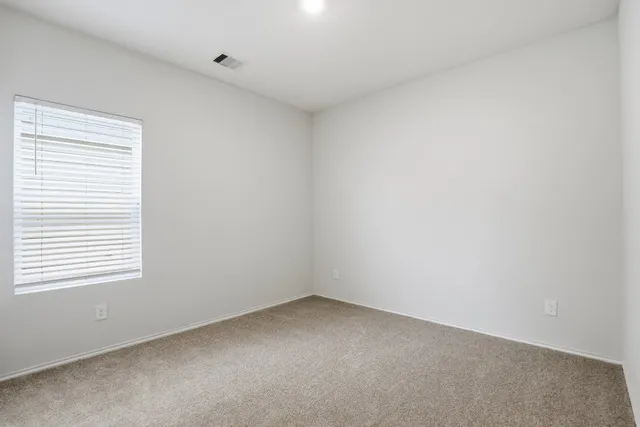 $325,000 | 427 Sickle Loop, Kyle, TX 78640