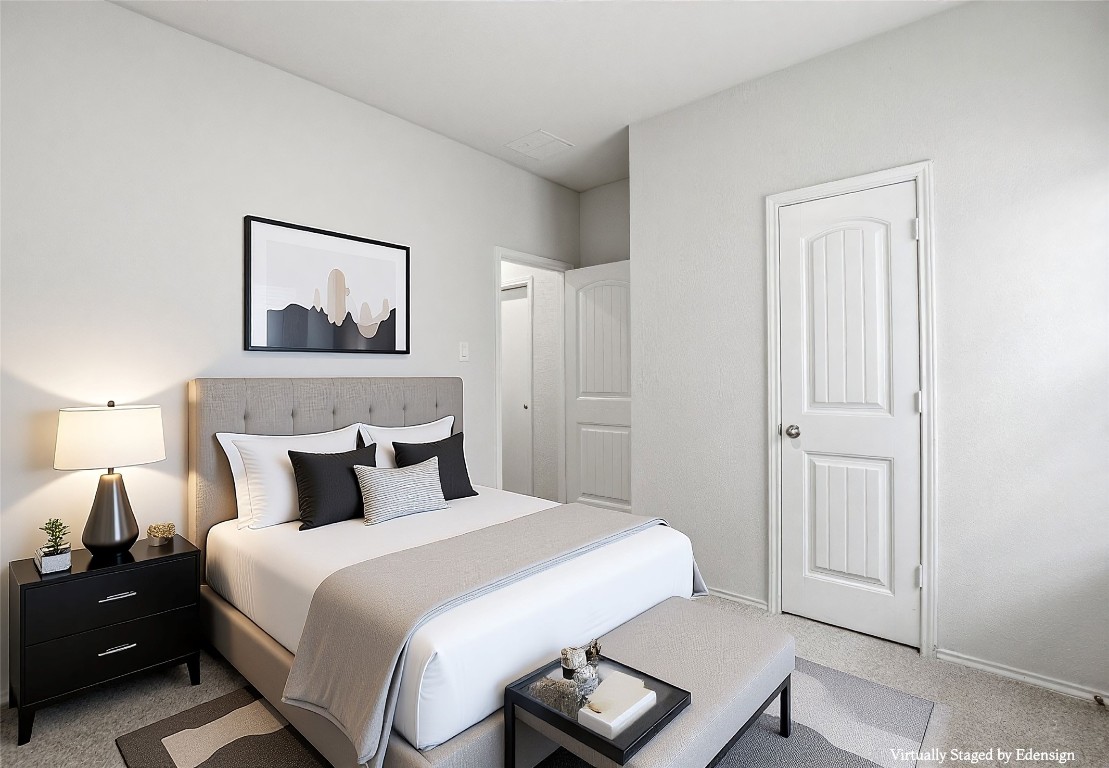 427 Sickle Loop Kyle, TX 78640 - Photo 21 of 39 Bedroom featuring carpet floors