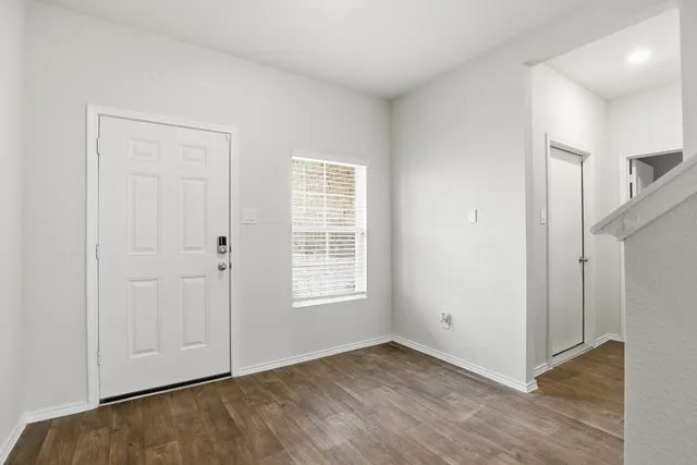 $325,000 | 427 Sickle Loop, Kyle, TX 78640