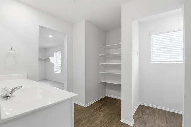 $325,000 | 427 Sickle Loop, Kyle, TX 78640