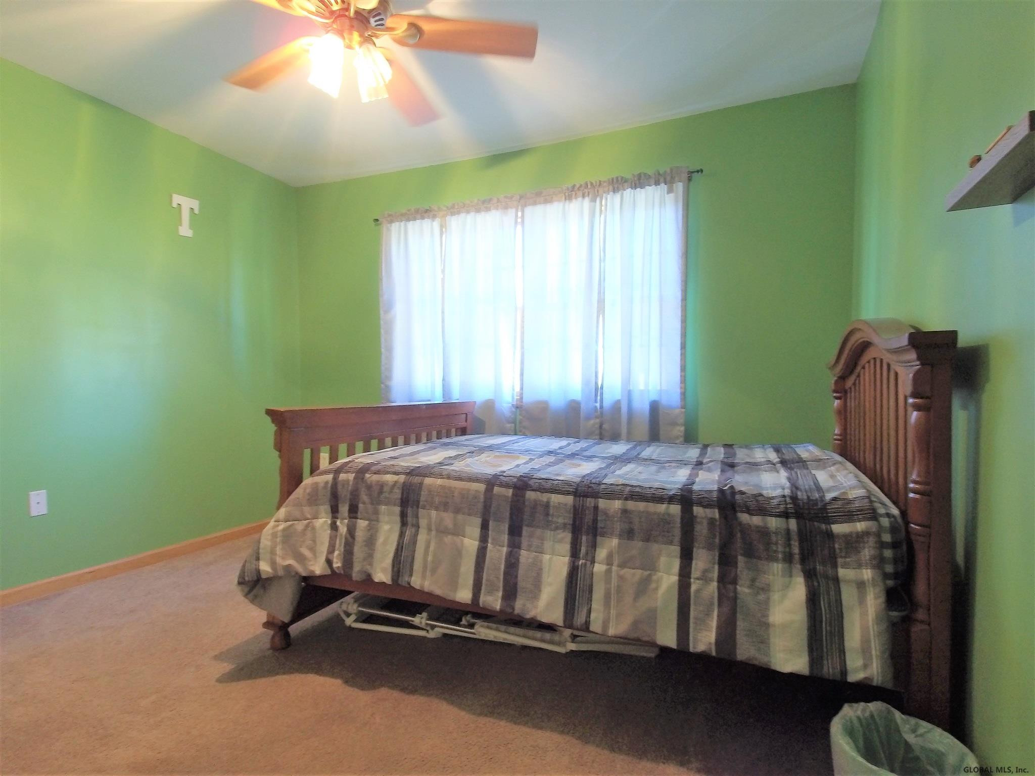 31 Fox Farm Road Queensbury, NY 12804 - Photo 17 of 38 Photo 17
