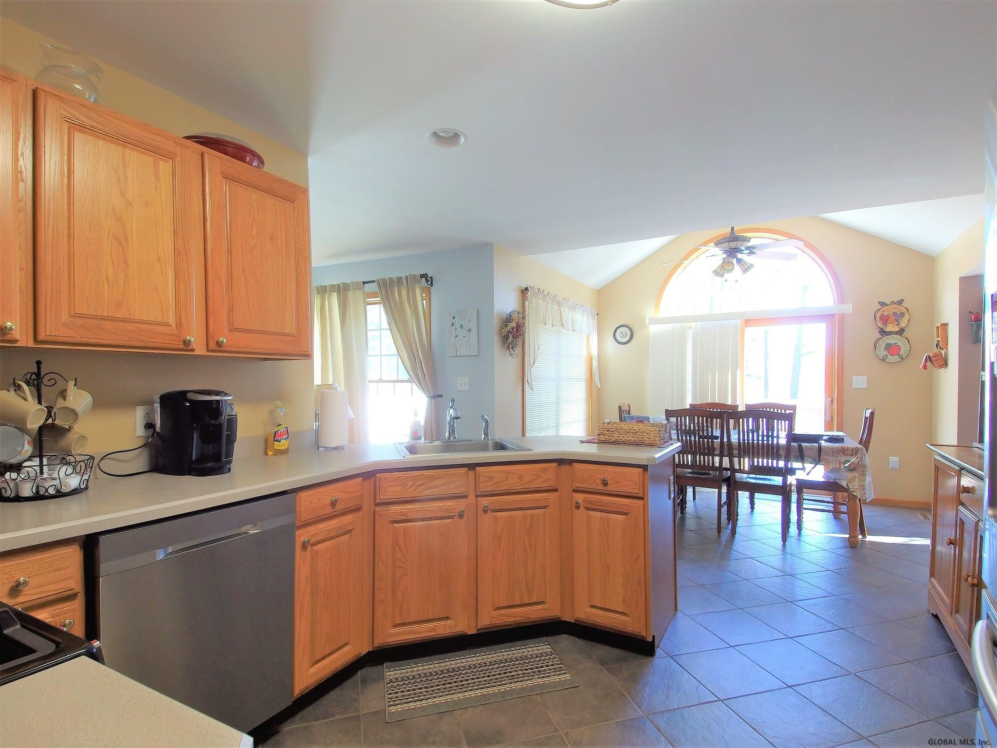 31 Fox Farm Road Queensbury, NY 12804 - Photo 8 of 38 Photo 8