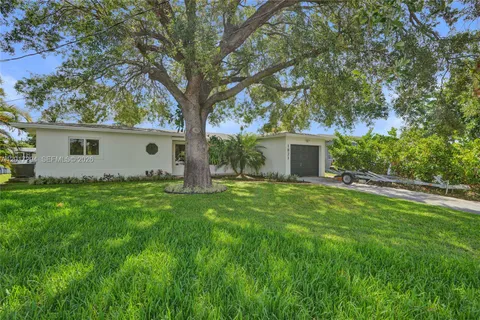 $675,000 | 1821 Northwest 33rd Court, Oakland Park, FL 33309